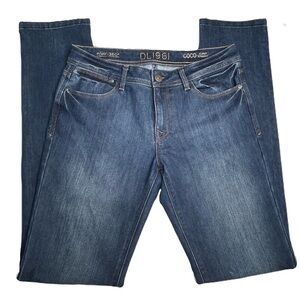 DL1961 Coco Curvy Straight Genesis Jeans, 29